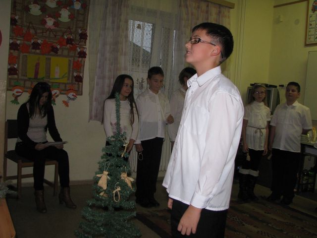 gal/Karacsony 3.a/img_4097.jpg